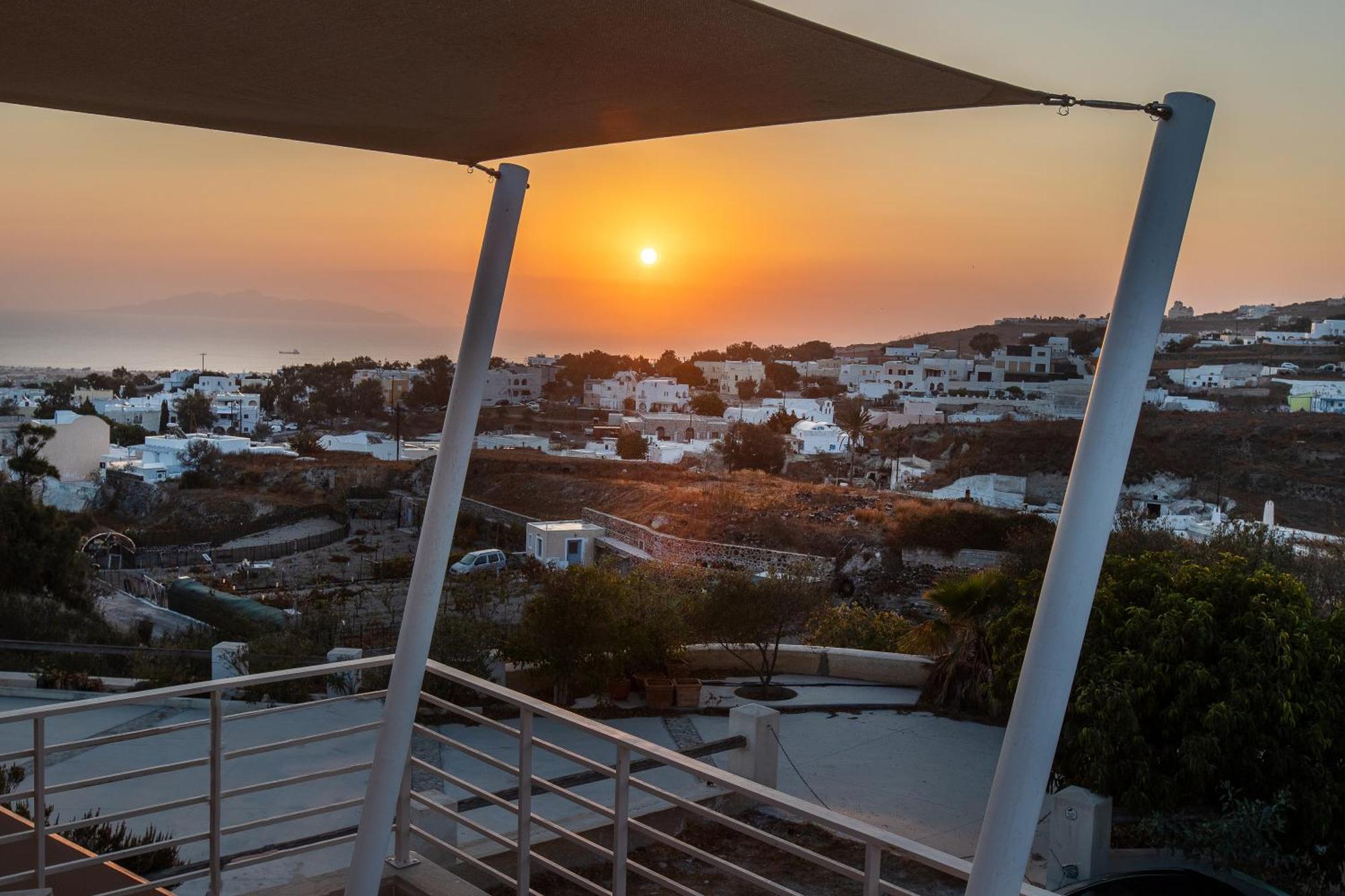 Santorini Garden Homes 메사리아 외부 사진